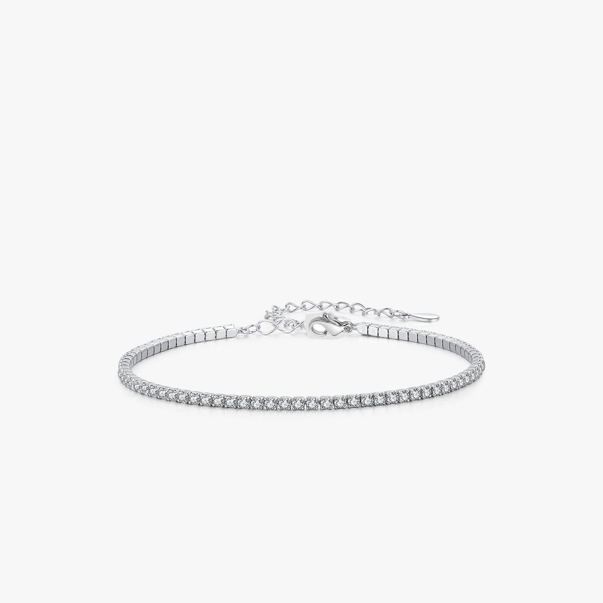 Sterling Silver Zircon Inlaid Diamond Bracelet for Women – European & American Luxury Design
Sterling Silver Zircon Inlaid Diamond Bracelet for Women – European & American Luxury Design