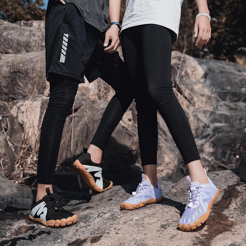 Indoor fitness yoga non-slip durable hiking shoes men s outdoor adventure women s lightweight breathable hiking shoes 36 чорний
Indoor fitness yoga non-slip durable hiking shoes men s outdoor adventure women s lightweight breathable hiking shoes 36 чорний