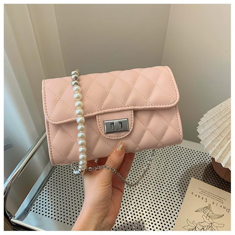 Маленькая женская сумка 2025 новой моды, универсальная сумка-мессенджер на цепочке, популярная мини-квадратная сумка с вышивкой розовый
Маленькая женская сумка 2025 новой моды, универсальная сумка-мессенджер на цепочке, популярная мини-квадратная сумка с вышивкой розовый