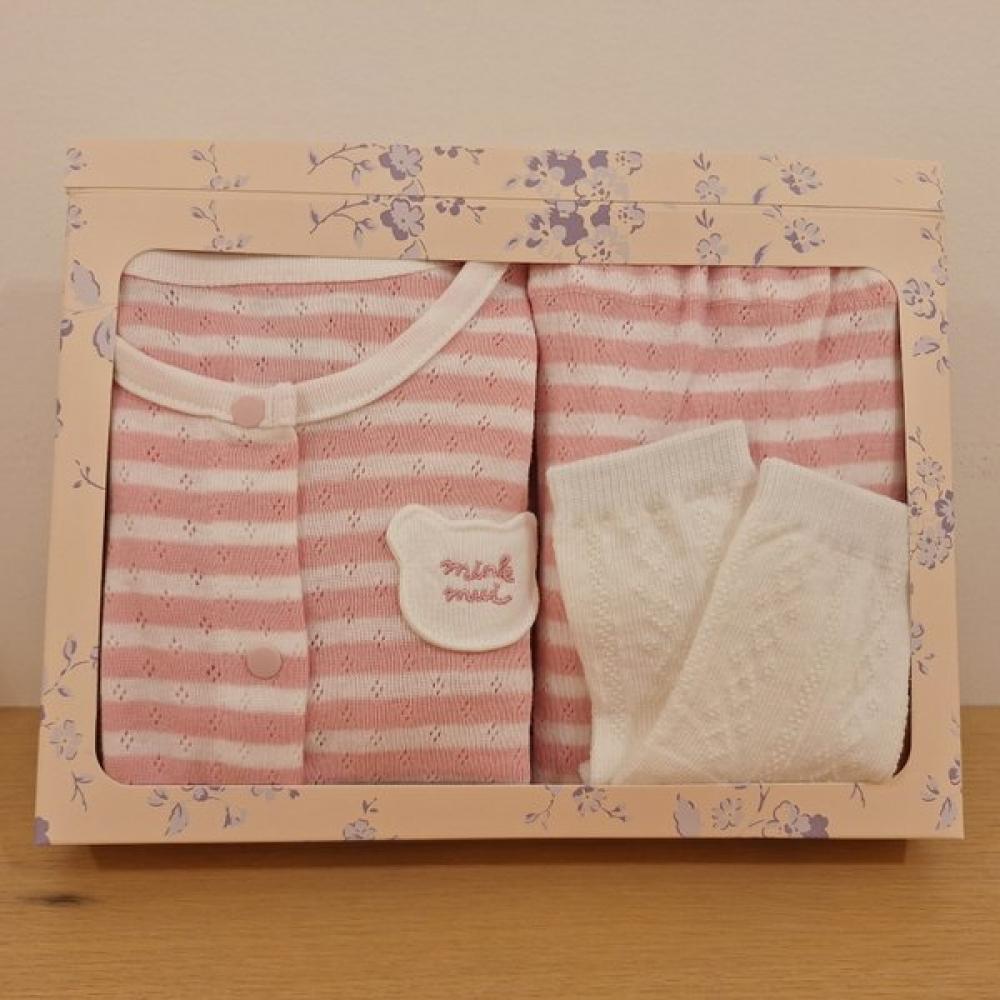 Mink Mui 26ss Baby Gift Pk Mumu Stripe Set Petit Diamond Set 36170 054 02 36114 810 08 PK/4 years old (110)
Mink Mui 26ss Baby Gift Pk Mumu Stripe Set Petit Diamond Set 36170 054 02 36114 810 08 PK/4 years old (110)