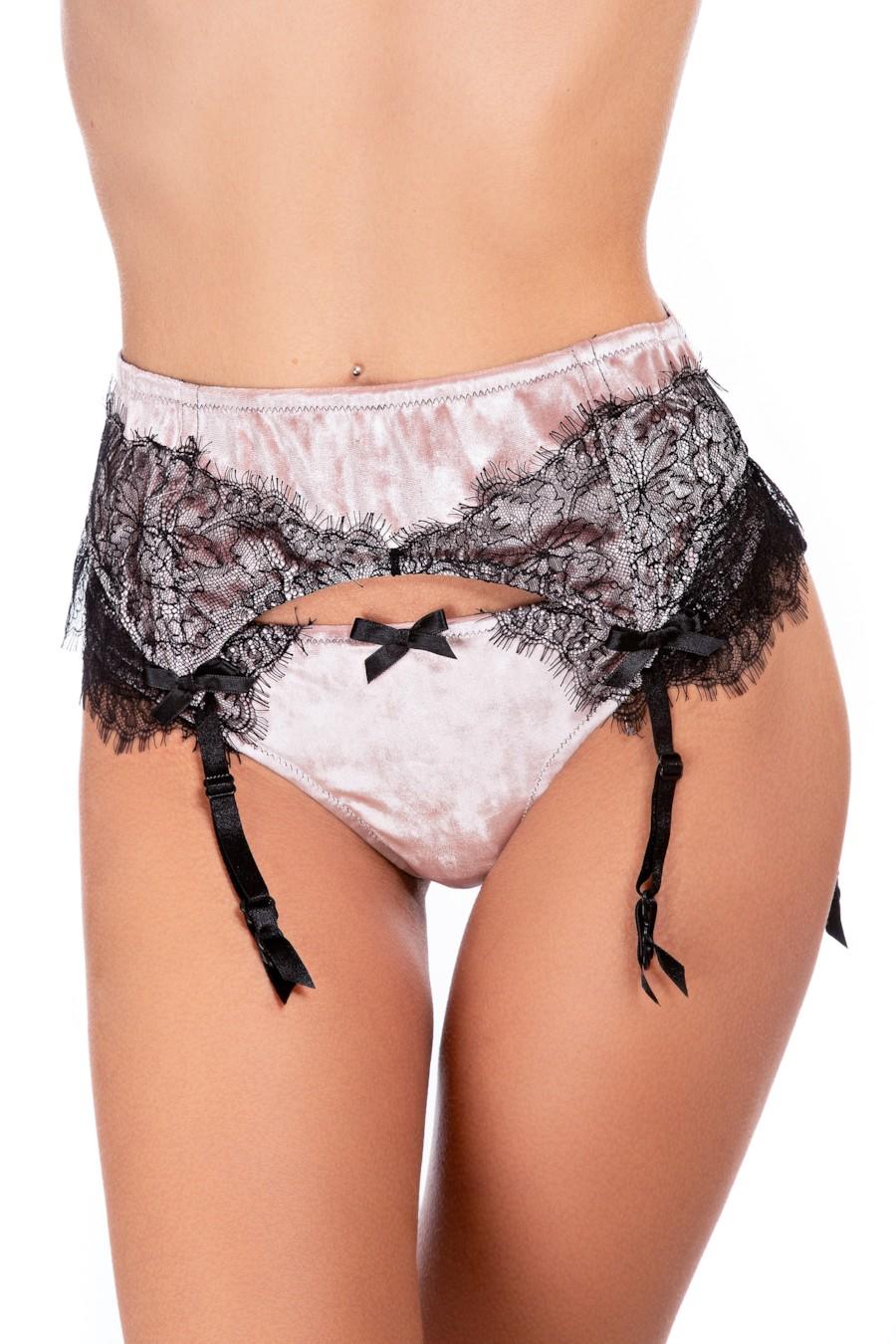 Пояс для панчіх Lida (64340) 42(S) різнокольорові кольору
Пояс для панчіх Lida (64340) 42(S) різнокольорові кольору