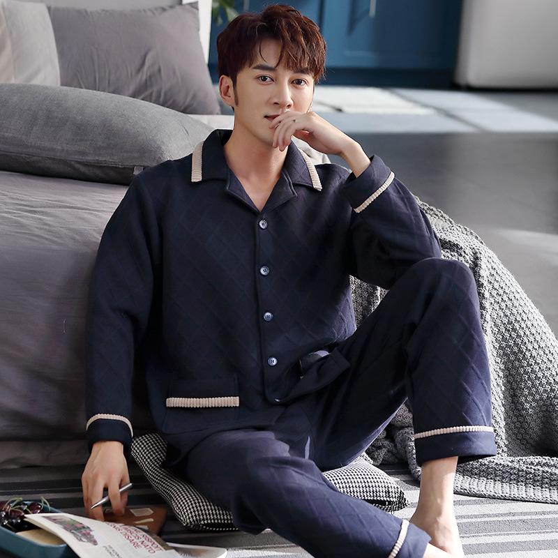 Пижама мужская весенне-осенняя утолщенная из чистого хлопка с длинным рукавом, домашняя одежда, осенне-зимняя тонкая, зимняя с прокладкой из воздушного хлопка 3XL
Пижама мужская весенне-осенняя утолщенная из чистого хлопка с длинным рукавом, домашняя одежда, осенне-зимняя тонкая, зимняя с прокладкой из воздушного хлопка 3XL