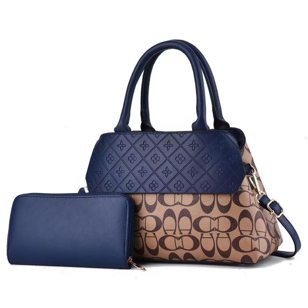 Stylish New Large Capacity Tote Bag For Moms With Multiple Pockets And Chain Element
Stylish New Large Capacity Tote Bag For Moms With Multiple Pockets And Chain Element