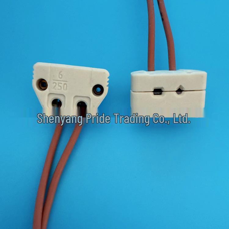 Original German B&W BW 881 Ceramic Base Lamp Holder 6/250 Plug
Original German B&W BW 881 Ceramic Base Lamp Holder 6/250 Plug