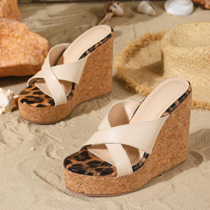 Eilyken Summer Sandals Leopard Print Color Blocked Wedge Heel Thick Soled High Heels Wood Pattern Fashion Beach Slippers Shoes 35 абрикосовый
Eilyken Summer Sandals Leopard Print Color Blocked Wedge Heel Thick Soled High Heels Wood Pattern Fashion Beach Slippers Shoes 35 абрикосовый