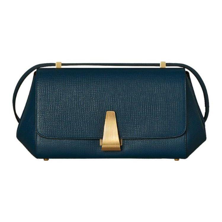 Bottega Veneta Angel Chain Bag Long Trapezoidal Zipper Triangle Lock Grain Calfskin Shoulder Crossbody Bag Medium Women Bags Dark-Blue 592139VMAO13123 Basic Set (Bag+Dust Bag)
Bottega Veneta Angel Chain Bag Long Trapezoidal Zipper Triangle Lock Grain Calfskin Shoulder Crossbody Bag Medium Women Bags Dark-Blue 592139VMAO13123 Basic Set (Bag+Dust Bag)