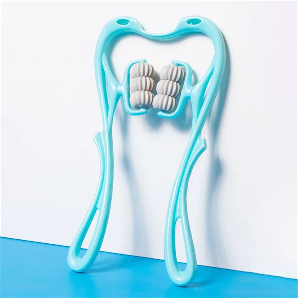 Шестиколесный шейный массажер с зажимом для шеи, роликовый массажер для разминания шеи, плеч, спины, ручной многофункциональный массажный инструмент 1
Шестиколесный шейный массажер с зажимом для шеи, роликовый массажер для разминания шеи, плеч, спины, ручной многофункциональный массажный инструмент 1