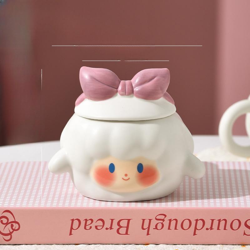 Керамическая чашка с крышкой-бантом и ручкой, кружка для женщин для работы, милая кофейная чашка, нишевая, с высоким внешним видом, чашка для питьевой воды 400ml
Керамическая чашка с крышкой-бантом и ручкой, кружка для женщин для работы, милая кофейная чашка, нишевая, с высоким внешним видом, чашка для питьевой воды 400ml