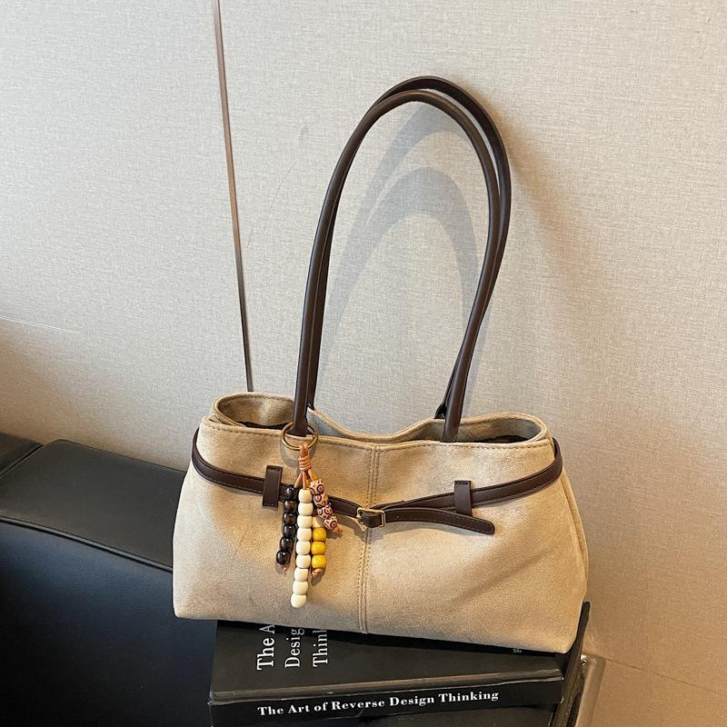 Retro Large Capacity Commuting Bag All-match Women s Shoulder Underarm Suede Portable Tote 35x12x19 single package хакі
Retro Large Capacity Commuting Bag All-match Women s Shoulder Underarm Suede Portable Tote 35x12x19 single package хакі