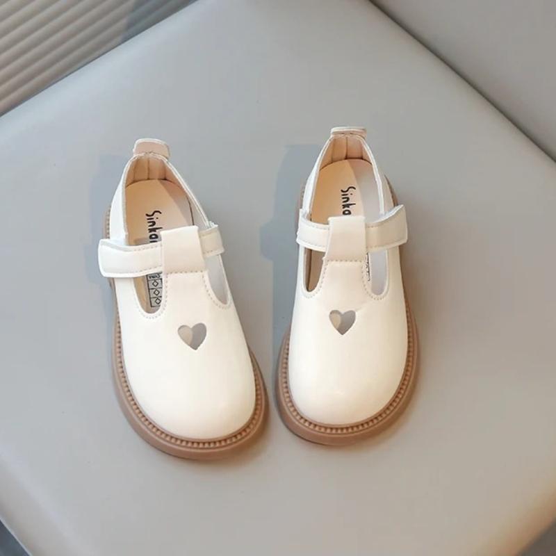 Spring Autumn New Girls Princess Leather Shoes Toddlers Baby Kids Flats T-strap Cut-outs with Heart Hollow Cute Sweet Soft 22 бежевий
Spring Autumn New Girls Princess Leather Shoes Toddlers Baby Kids Flats T-strap Cut-outs with Heart Hollow Cute Sweet Soft 22 бежевий