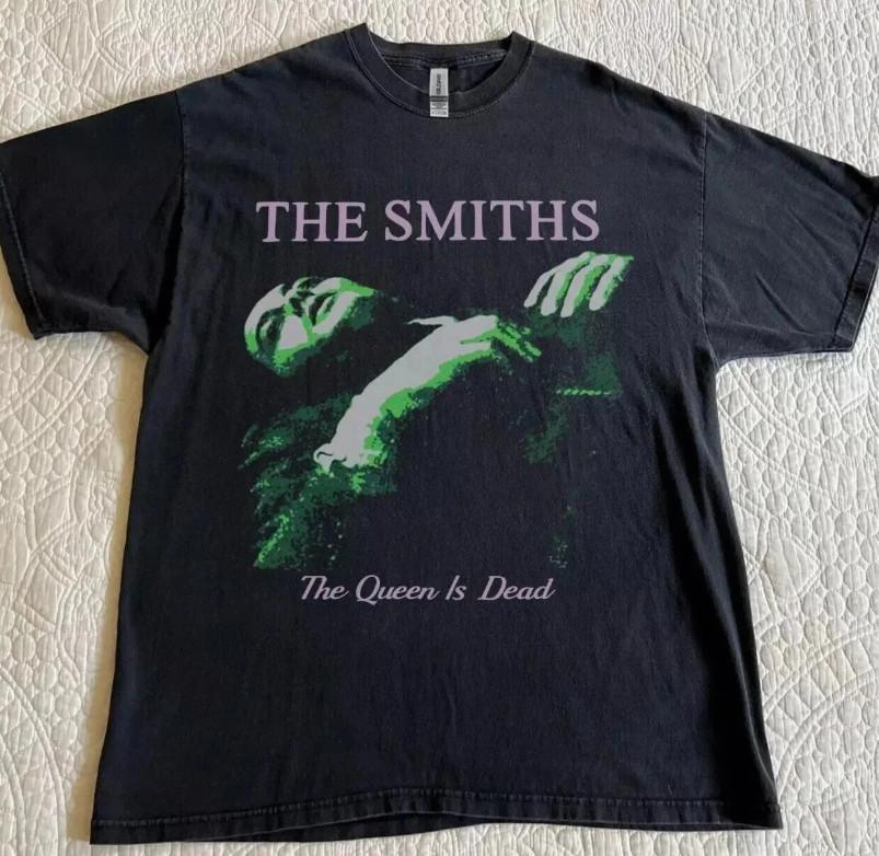 The Smiths The Queen Is Dead Black Unisex Shirt Reprint S-5XL Unisex T-Shirt M
The Smiths The Queen Is Dead Black Unisex Shirt Reprint S-5XL Unisex T-Shirt M