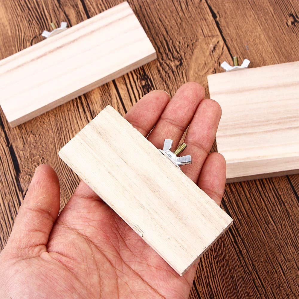 Cockatiel Grinding Paw Mice Wooden Toys Hamster Cage Bird Perches Platform Wood Stand Platform Parrot Rack Pet Supplies
Cockatiel Grinding Paw Mice Wooden Toys Hamster Cage Bird Perches Platform Wood Stand Platform Parrot Rack Pet Supplies