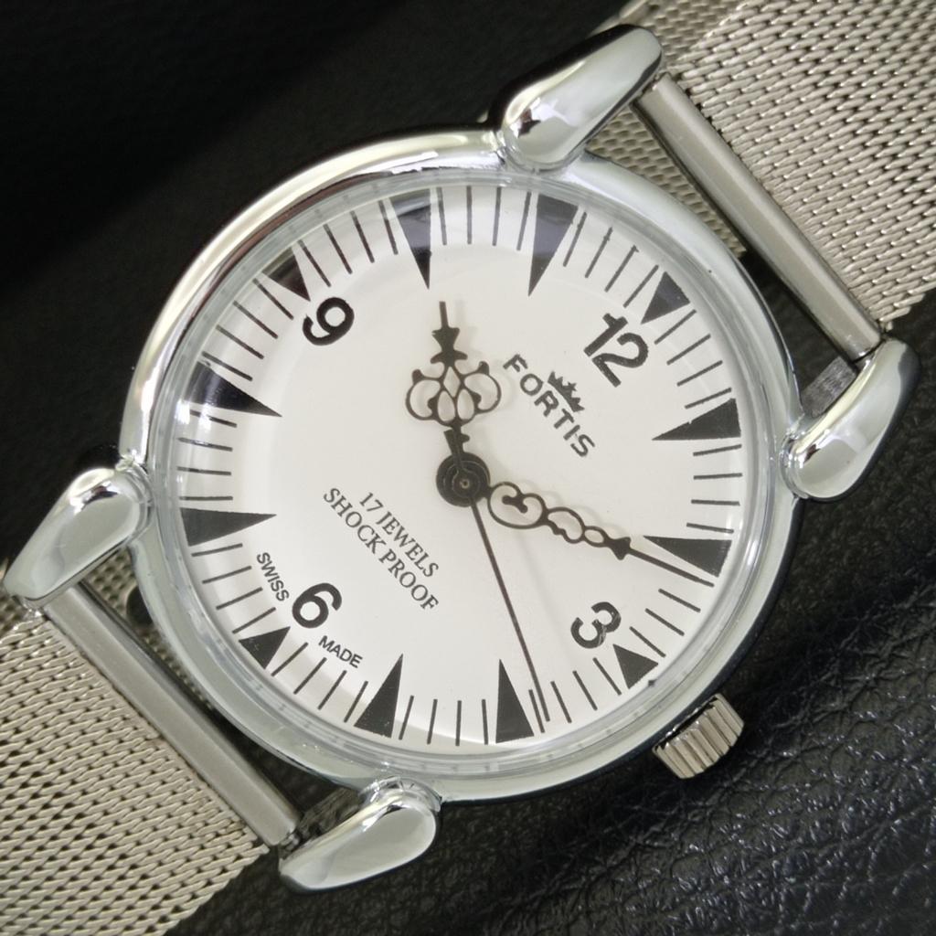 ШВЕЙЦАРСКИЕ ВИНТАЖНЫЕ МУЖСКИЕ ЧАСЫ С РУЧНЫМ ЗАВОДОМ, ВОССТАНОВЛЕННЫЕ, ЦИФЕРБЛАТ БЕЛОГО ЦВЕТА a700845-5 R205a-a700845
ШВЕЙЦАРСКИЕ ВИНТАЖНЫЕ МУЖСКИЕ ЧАСЫ С РУЧНЫМ ЗАВОДОМ, ВОССТАНОВЛЕННЫЕ, ЦИФЕРБЛАТ БЕЛОГО ЦВЕТА a700845-5 R205a-a700845