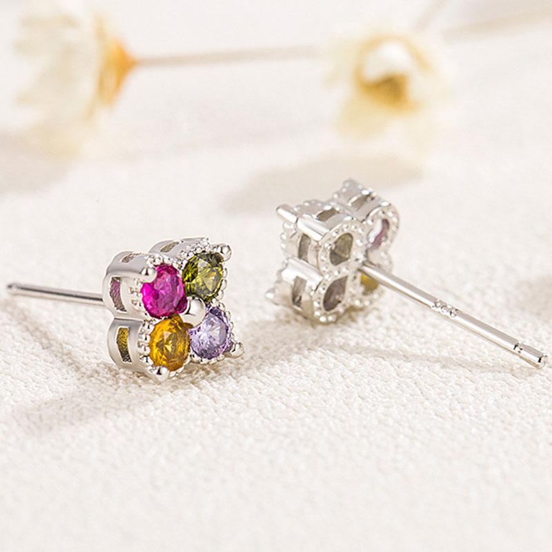 Women Elegant Multicolore Crystal Ear Stud Earrings one size
Women Elegant Multicolore Crystal Ear Stud Earrings one size
