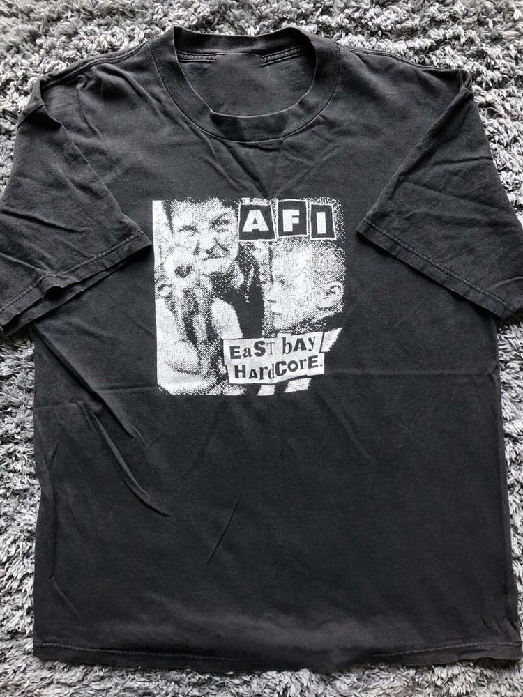 AFI East Bay Hardcore T-shirt black Short sleeve All sizes S to 5Xl Unisex T-Shirt XL
AFI East Bay Hardcore T-shirt black Short sleeve All sizes S to 5Xl Unisex T-Shirt XL
