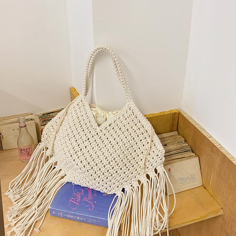 Summer Design Woven Tassel Women s Shoulder Bag Versatile Trendy Beach Hollow Out Handbag Lightweight Vacation Straw Tote Bags бежевый
Summer Design Woven Tassel Women s Shoulder Bag Versatile Trendy Beach Hollow Out Handbag Lightweight Vacation Straw Tote Bags бежевый