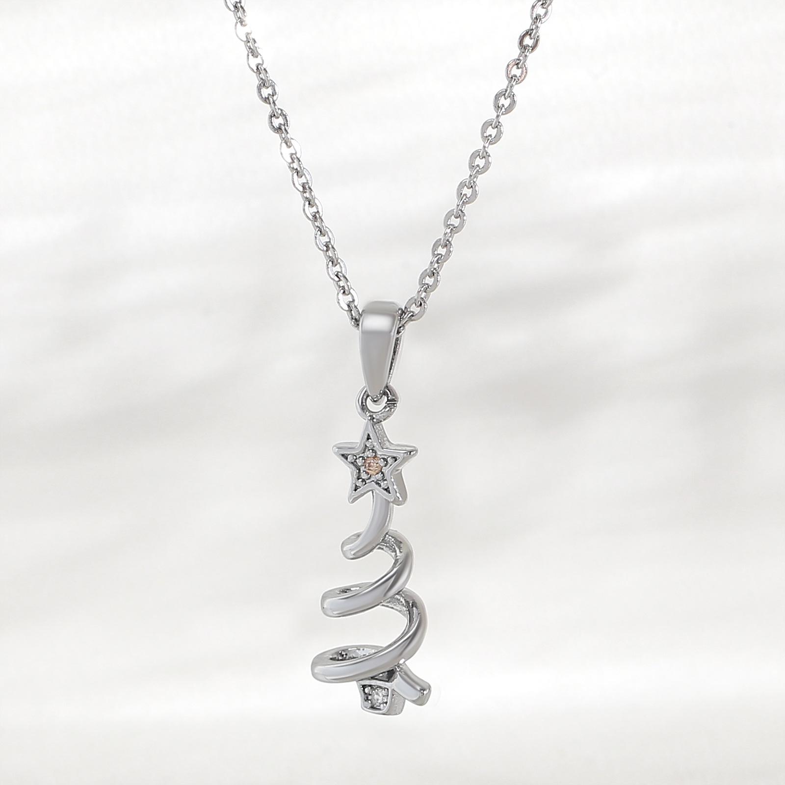 18k Gold Plated Christmas Tree Necklace - Niche Design Clavicle Chain for Girlfriend Pendant Only
18k Gold Plated Christmas Tree Necklace - Niche Design Clavicle Chain for Girlfriend Pendant Only
