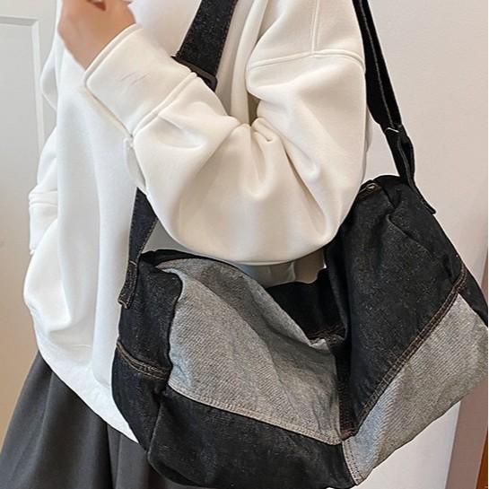 Retro old lazy wind tote bag washed denim casual shoulder bag trendy cool messenger bag
Retro old lazy wind tote bag washed denim casual shoulder bag trendy cool messenger bag