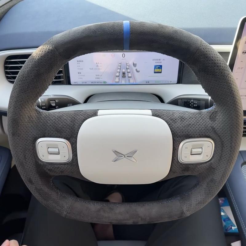 for Xpeng Xiaopeng G6 2024 Hand-Stitched Non-slip white Leather Car Steering Wheel Cover 4
for Xpeng Xiaopeng G6 2024 Hand-Stitched Non-slip white Leather Car Steering Wheel Cover 4