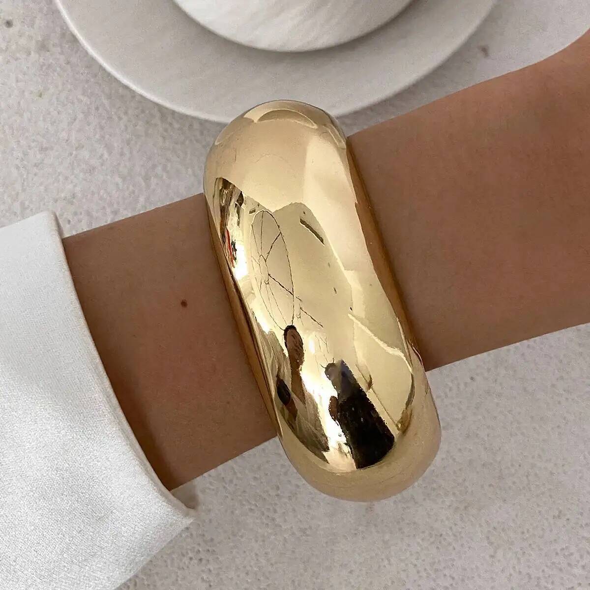 Ingemark Boho Punk Chunky Thick Irregular Resin Bangles for Women New Trend Geometric Metal Bracelets Grunge Jewelry Steampunk
Ingemark Boho Punk Chunky Thick Irregular Resin Bangles for Women New Trend Geometric Metal Bracelets Grunge Jewelry Steampunk