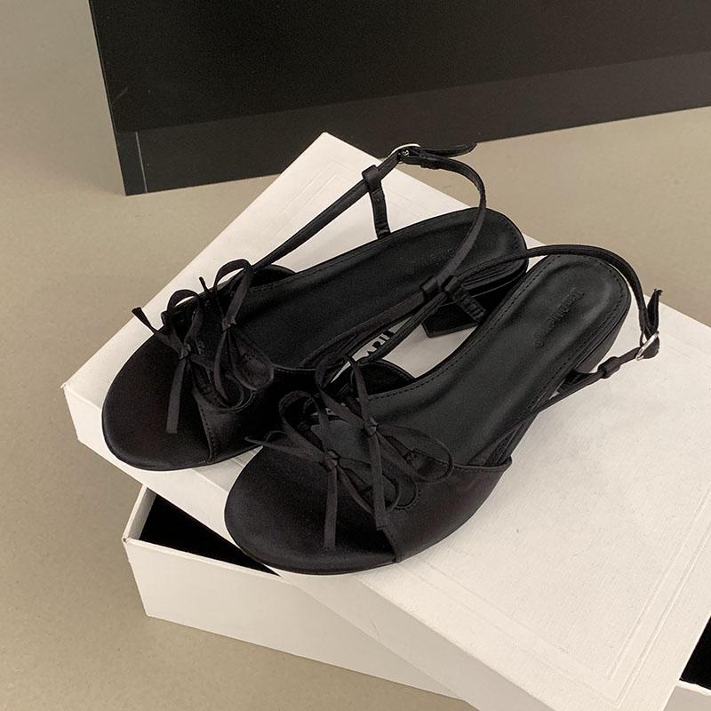 Fashion New In Fashion Round Toe Women Low Heel Sandals Shoes Female Butterfly-Knot Footwear Shallow Ladies Heeled Sandals Shoes 35 чёрный
Fashion New In Fashion Round Toe Women Low Heel Sandals Shoes Female Butterfly-Knot Footwear Shallow Ladies Heeled Sandals Shoes 35 чёрный