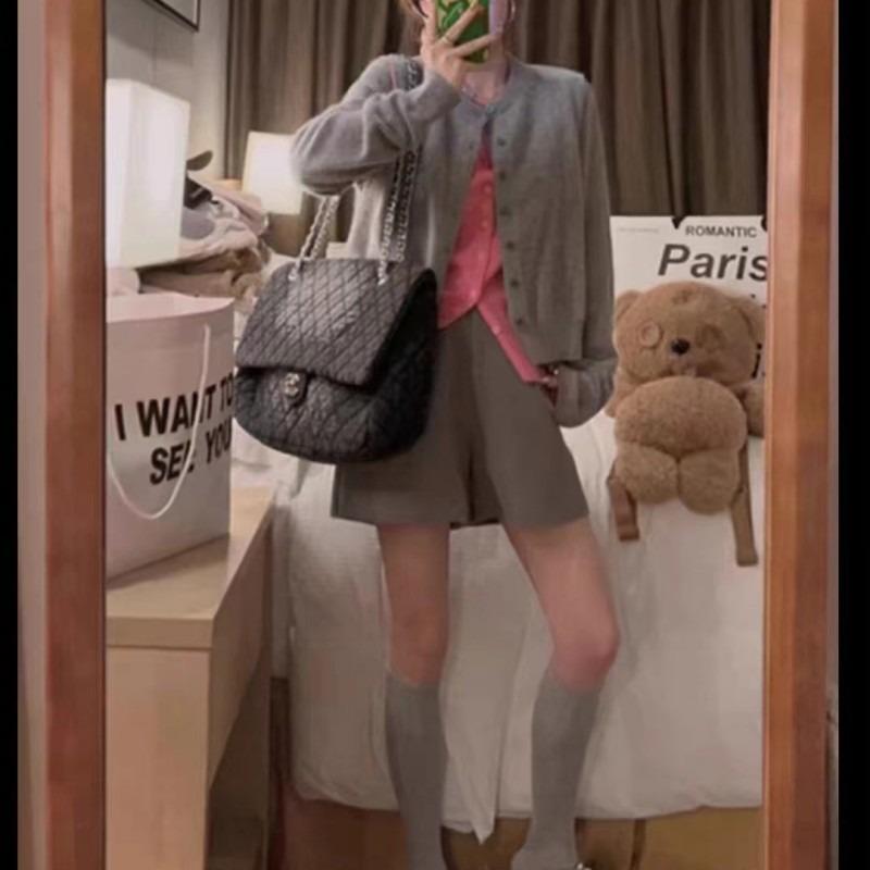 Autumn and winter new round neck slim-fitting versatile and thin women s top fake two-piece knitted cardigan sweater women светло-серый
Autumn and winter new round neck slim-fitting versatile and thin women s top fake two-piece knitted cardigan sweater women светло-серый