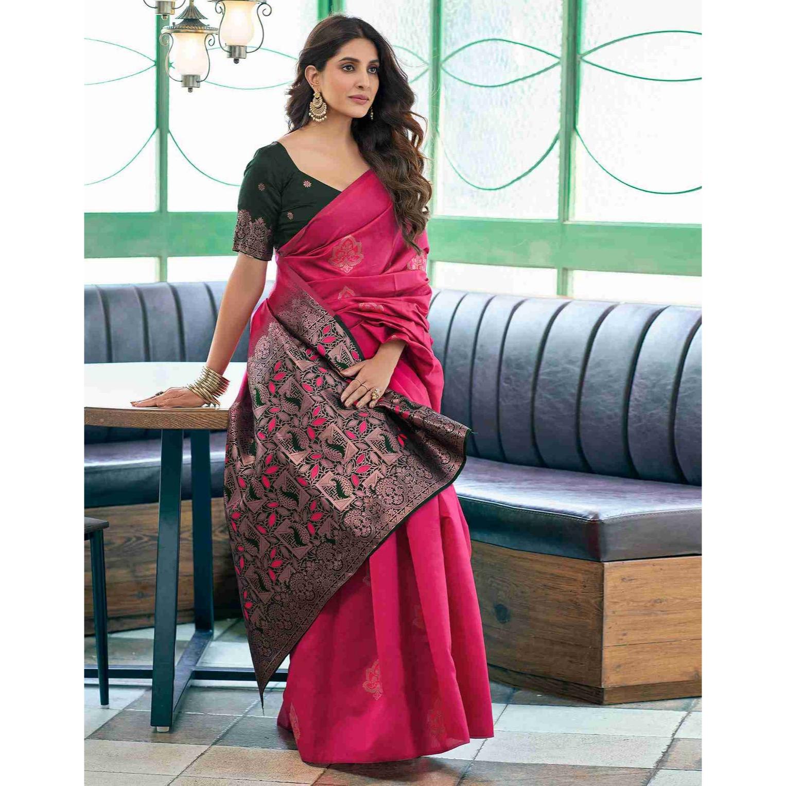 Женское сари из чистого шелка Банараси Сари в стиле Кандживарам с блузкой для свадьбы
Женское сари из чистого шелка Банараси Сари в стиле Кандживарам с блузкой для свадьбы