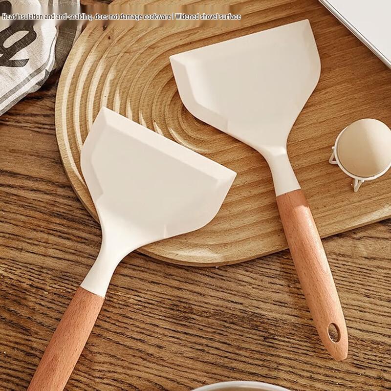 Silicone Frying Spatula with Wooden Handle
Silicone Frying Spatula with Wooden Handle