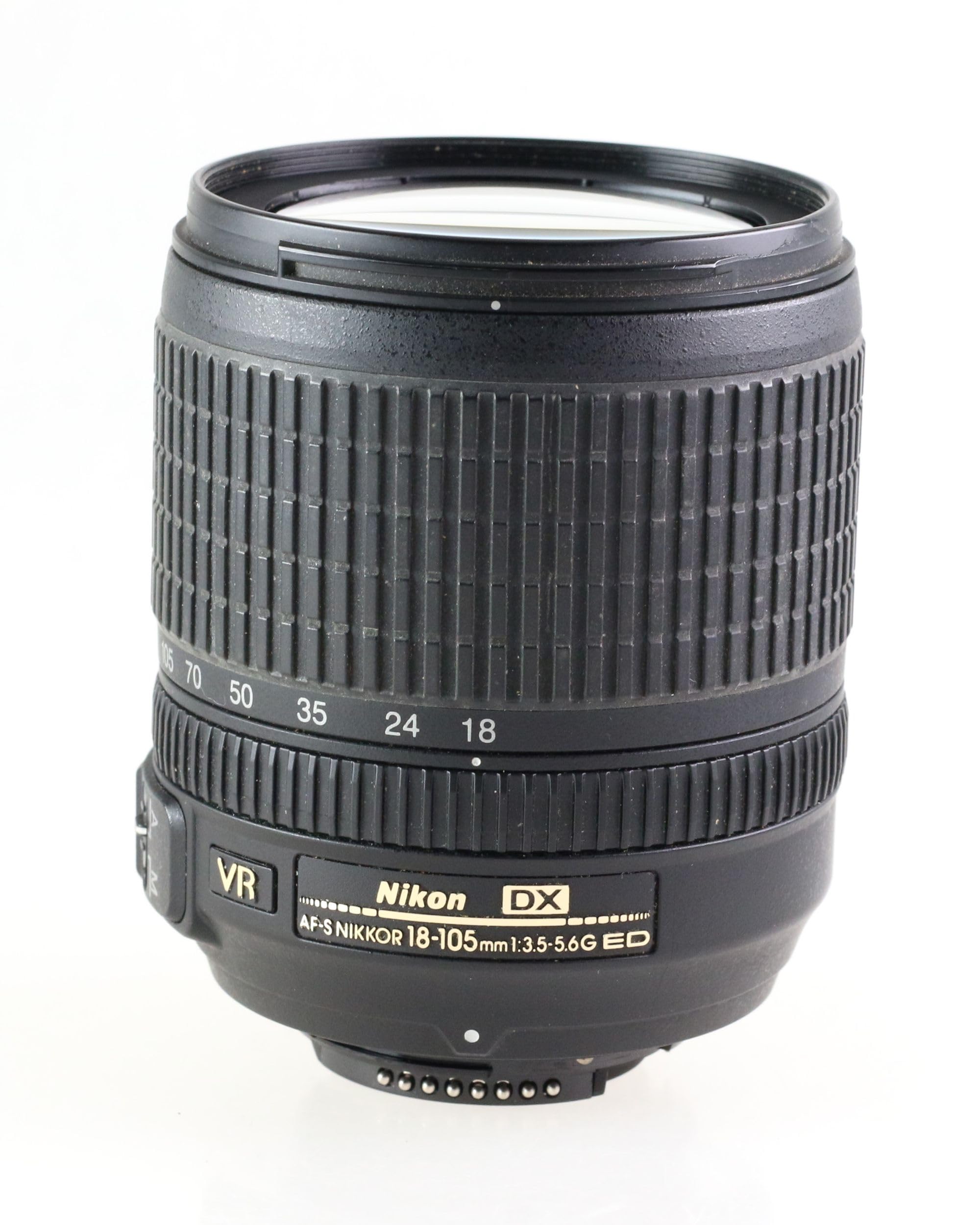 Стандартний зум-об’єктив Nikon DX NIKKOR ED VR ексклюзивно для формату Nikon DX AF-S 18-105mm f/3.5-5.6G
Стандартний зум-об’єктив Nikon DX NIKKOR ED VR ексклюзивно для формату Nikon DX AF-S 18-105mm f/3.5-5.6G
