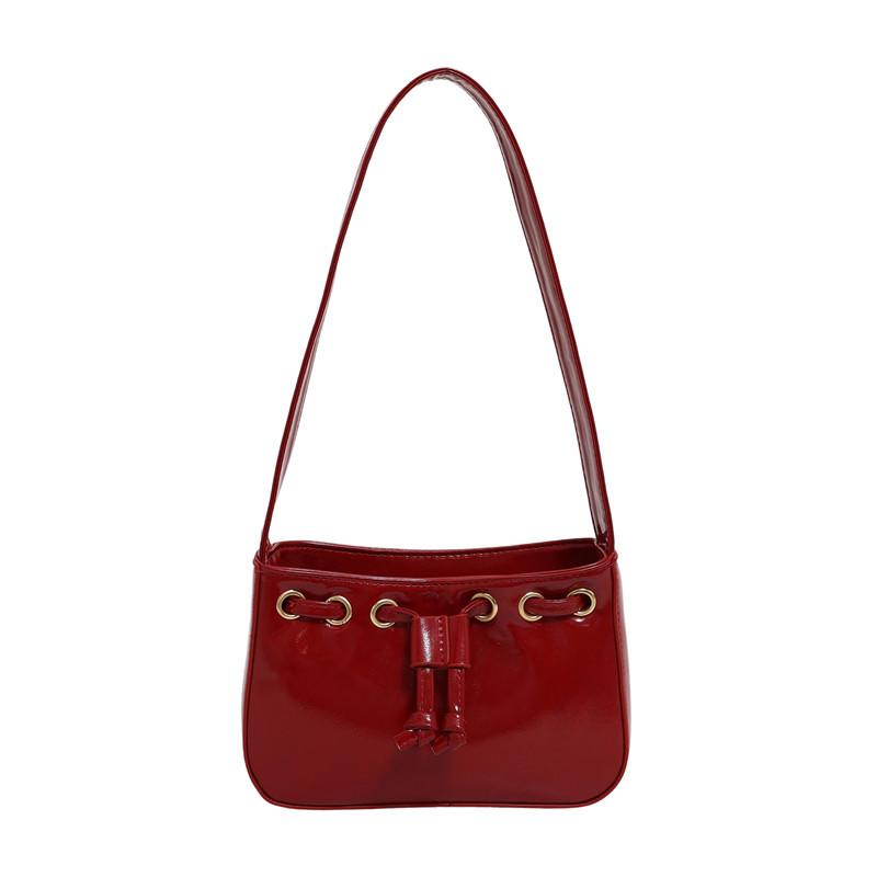 Fashion trend underarm solid color personalized drawstring decoration simple large capacity casual design handbag female червоний
Fashion trend underarm solid color personalized drawstring decoration simple large capacity casual design handbag female червоний