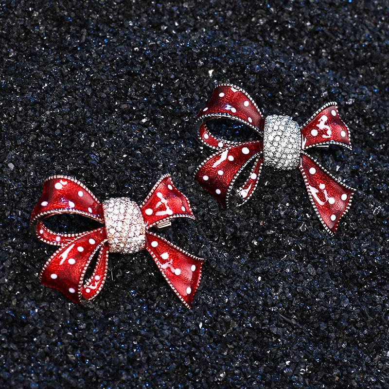 Red Bow Bowknot Enamel Brooches Pin For Women Jewelry Suit Coat Accessories рожевий колір золота
Red Bow Bowknot Enamel Brooches Pin For Women Jewelry Suit Coat Accessories рожевий колір золота