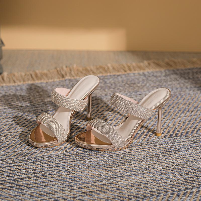 Temperament women s shoes summer new round head high heel sandals casual daily versatile rhinestone silver champagne banquet 39 шампанського
Temperament women s shoes summer new round head high heel sandals casual daily versatile rhinestone silver champagne banquet 39 шампанського