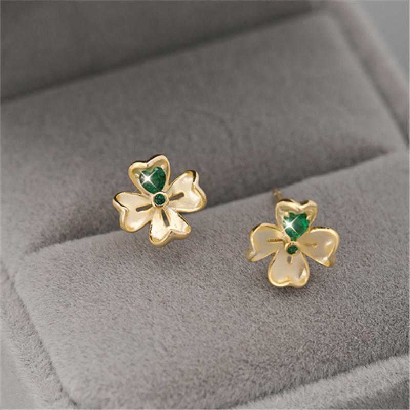 925 Sterling Silver Vintage Green Zircon Lucky Flower Stud Earrings For Women Fine Jewelry Accessories золотой
925 Sterling Silver Vintage Green Zircon Lucky Flower Stud Earrings For Women Fine Jewelry Accessories золотой