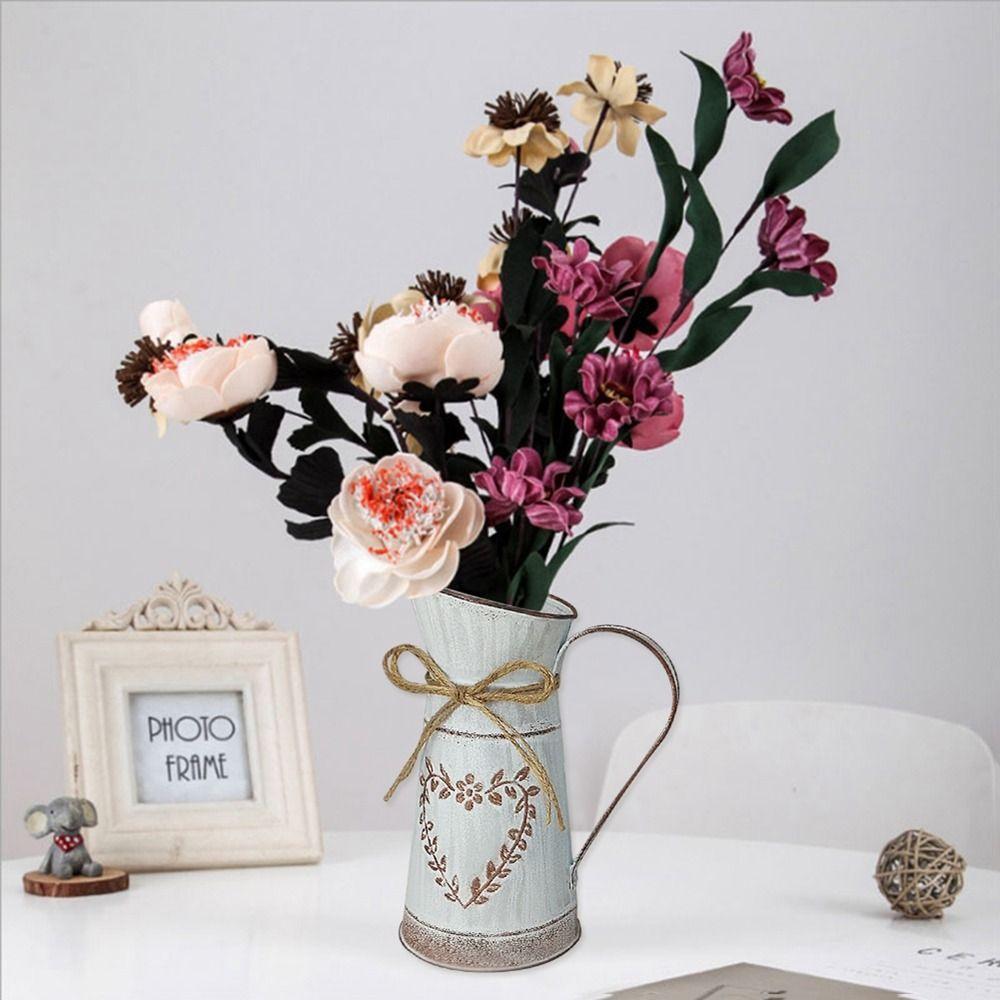 Electroplating Galvanized Sheet Bucket Heart-shaped Vintage Flower Vase Flower Arrangement
Electroplating Galvanized Sheet Bucket Heart-shaped Vintage Flower Vase Flower Arrangement