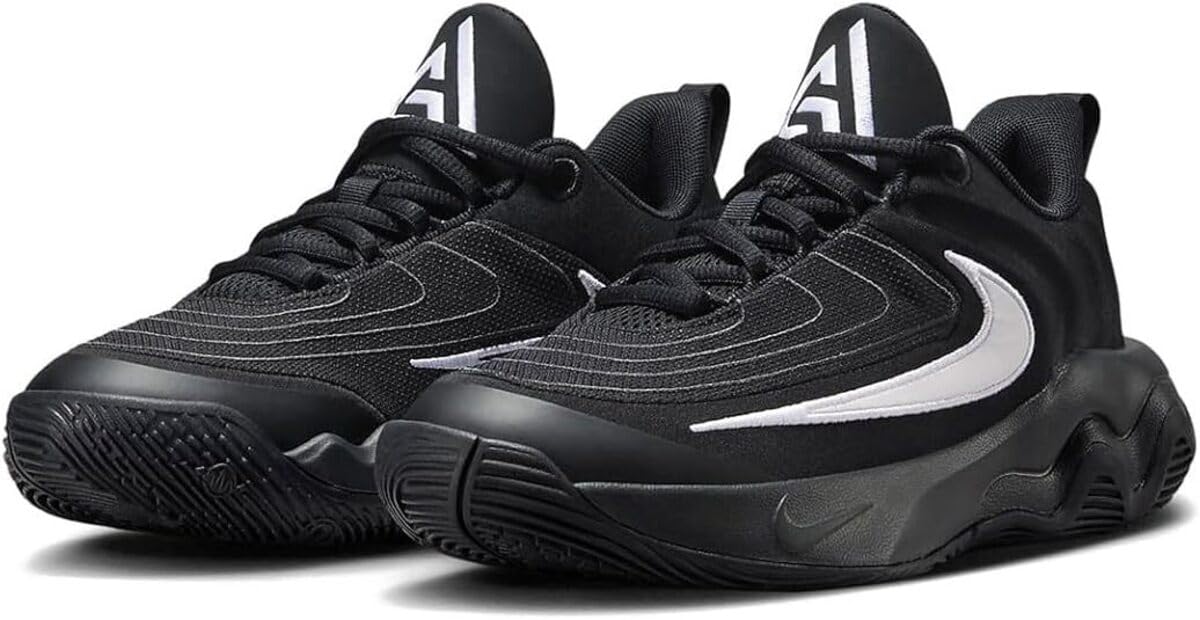 NIKE Giannis Immortality 4 GS Черный/Белый/Темно-Дымчато-Серый FZ6734-001 24.5см
NIKE Giannis Immortality 4 GS Черный/Белый/Темно-Дымчато-Серый FZ6734-001 24.5см