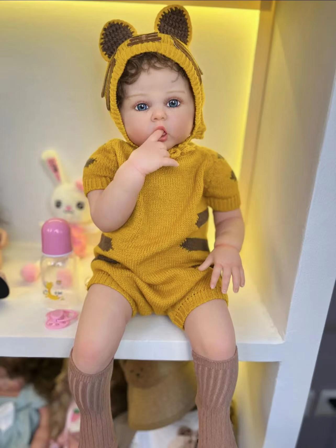 60 см Bebe Reborn расписанная вручную виниловая кукла с реалистичными волосами с корнями новорожденная кукла
60 см Bebe Reborn расписанная вручную виниловая кукла с реалистичными волосами с корнями новорожденная кукла