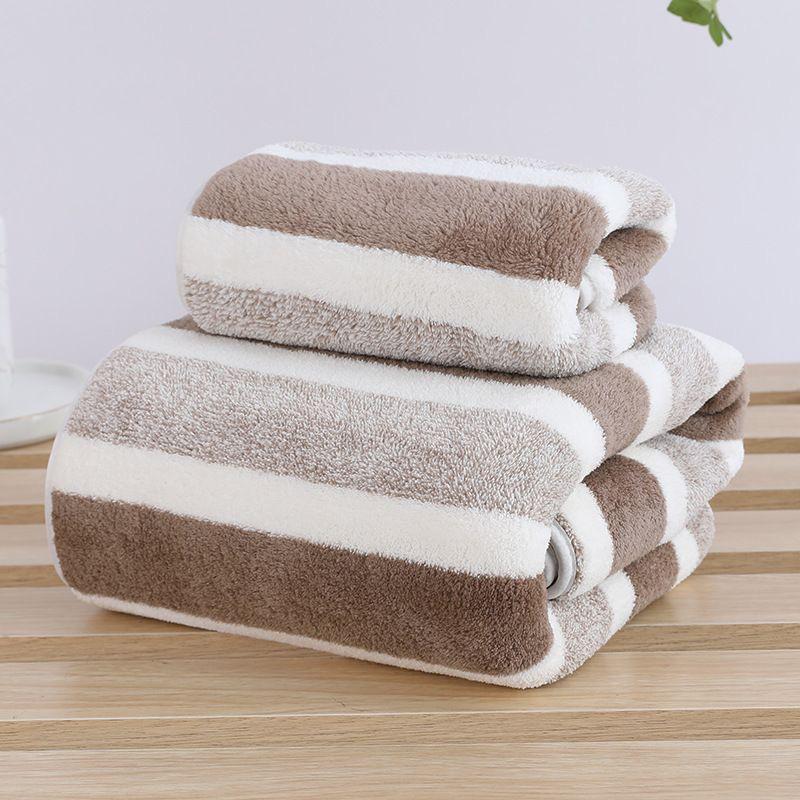 Набір двосторонніх махрових рушників зі смужками - Включає дорослий банний рушник, дитячий квадратний рушник та рушник для обличчя. 30x30 коричневий
Набір двосторонніх махрових рушників зі смужками - Включає дорослий банний рушник, дитячий квадратний рушник та рушник для обличчя. 30x30 коричневий