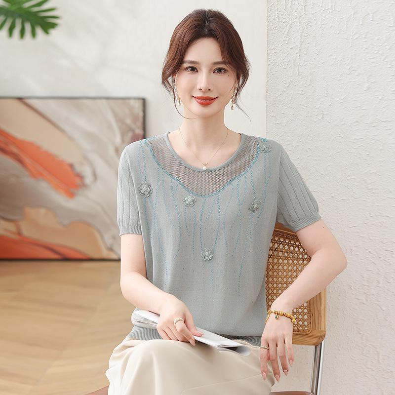 Summer Ice Silk Lace Knit T-shirt for Moms - Loose, Stylish Short Sleeve Blouse XL (Recommended 50-55 kg)
Summer Ice Silk Lace Knit T-shirt for Moms - Loose, Stylish Short Sleeve Blouse XL (Recommended 50-55 kg)