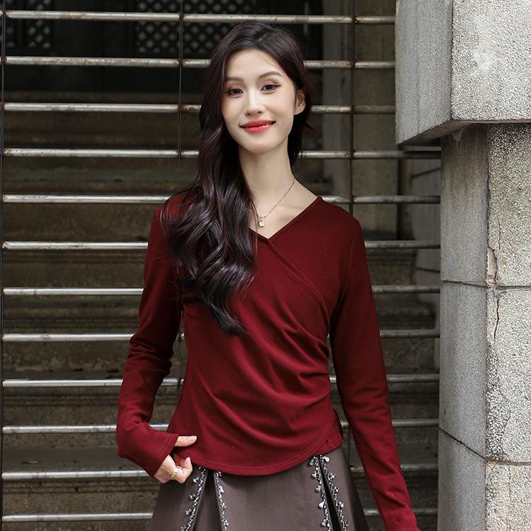 Feiyuan Красная футболка с V-образным вырезом, на флисовой подкладке, со сборкой по основанию, для осени/зимы One Size
Feiyuan Красная футболка с V-образным вырезом, на флисовой подкладке, со сборкой по основанию, для осени/зимы One Size