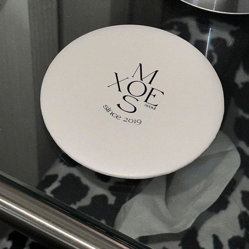 mosxe Button mirror white
mosxe Button mirror white