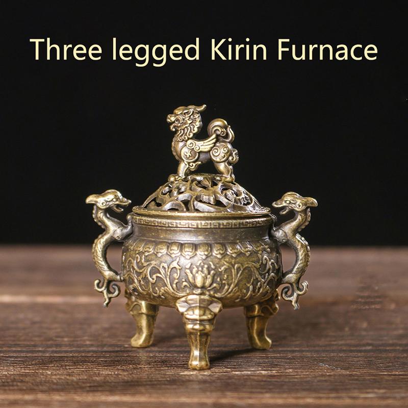 Vintage Alloy Incense Burner Stick Holder Three Legged Hollow Out Mini Sandalwood Incense Burner Tea Ceremony Home Decoration 6*5.5cm
Vintage Alloy Incense Burner Stick Holder Three Legged Hollow Out Mini Sandalwood Incense Burner Tea Ceremony Home Decoration 6*5.5cm