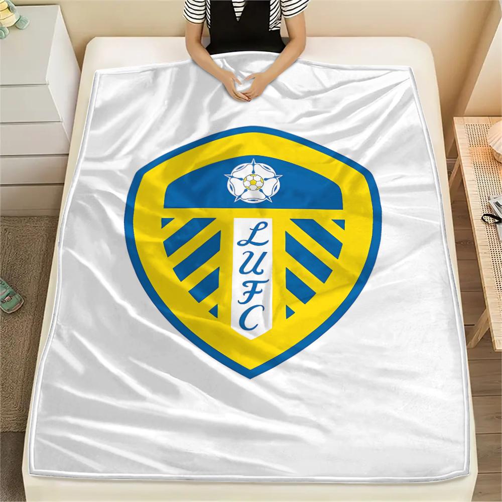 1PC Leeds United Football Club Print Flannel Blanket, High quality All Seasons, Home Decor, Warmth and Comfort, Perfect for Christmas Gifts 80cm x 120cm
1PC Leeds United Football Club Print Flannel Blanket, High quality All Seasons, Home Decor, Warmth and Comfort, Perfect for Christmas Gifts 80cm x 120cm