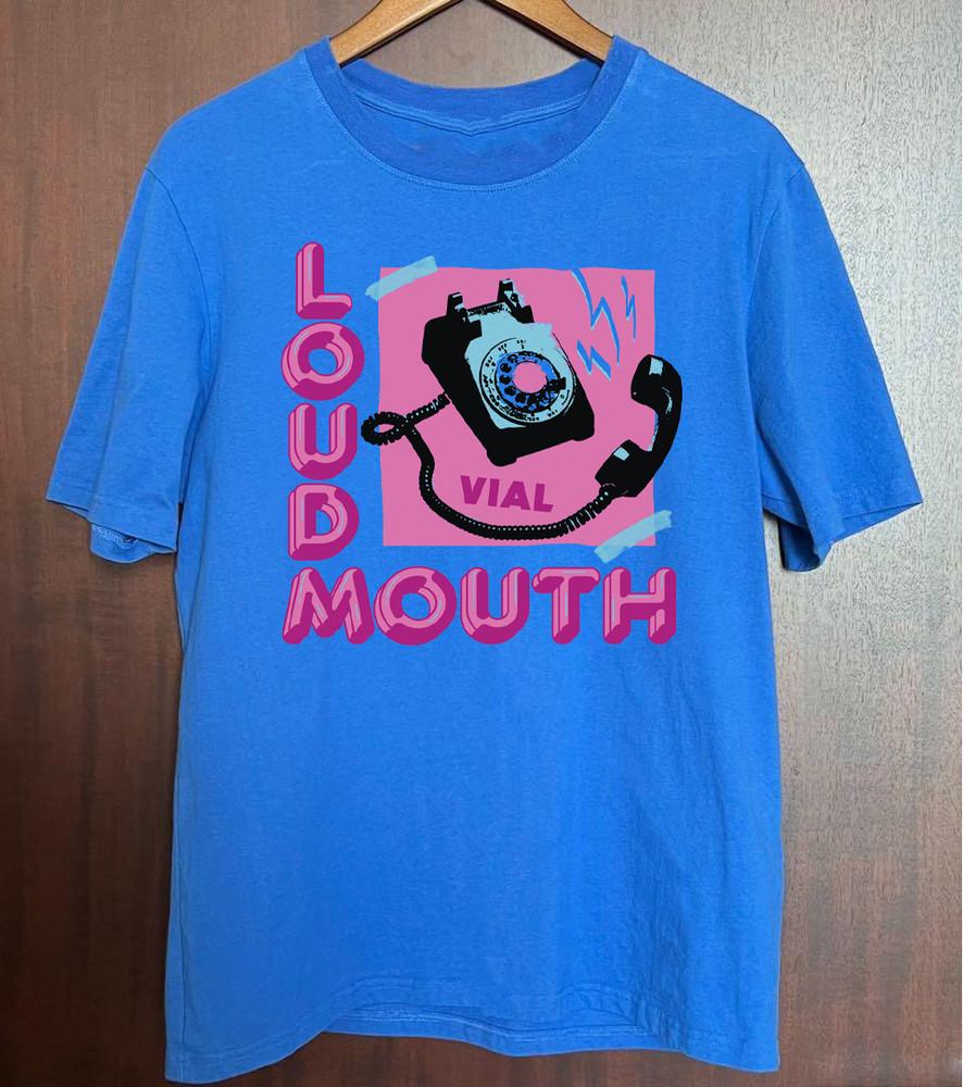 VIAL LOUDMOUTH Album Blue T Shirt Full Size S - 5Xl AQ143 Unisex T-Shirt M
VIAL LOUDMOUTH Album Blue T Shirt Full Size S - 5Xl AQ143 Unisex T-Shirt M