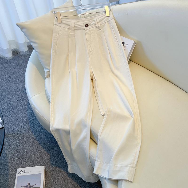 Женские белые джинсовые брюки с высокой посадкой, широкие штанины, укороченные - Весна/Осень, прилегающий силуэт Small белый
Женские белые джинсовые брюки с высокой посадкой, широкие штанины, укороченные - Весна/Осень, прилегающий силуэт Small белый