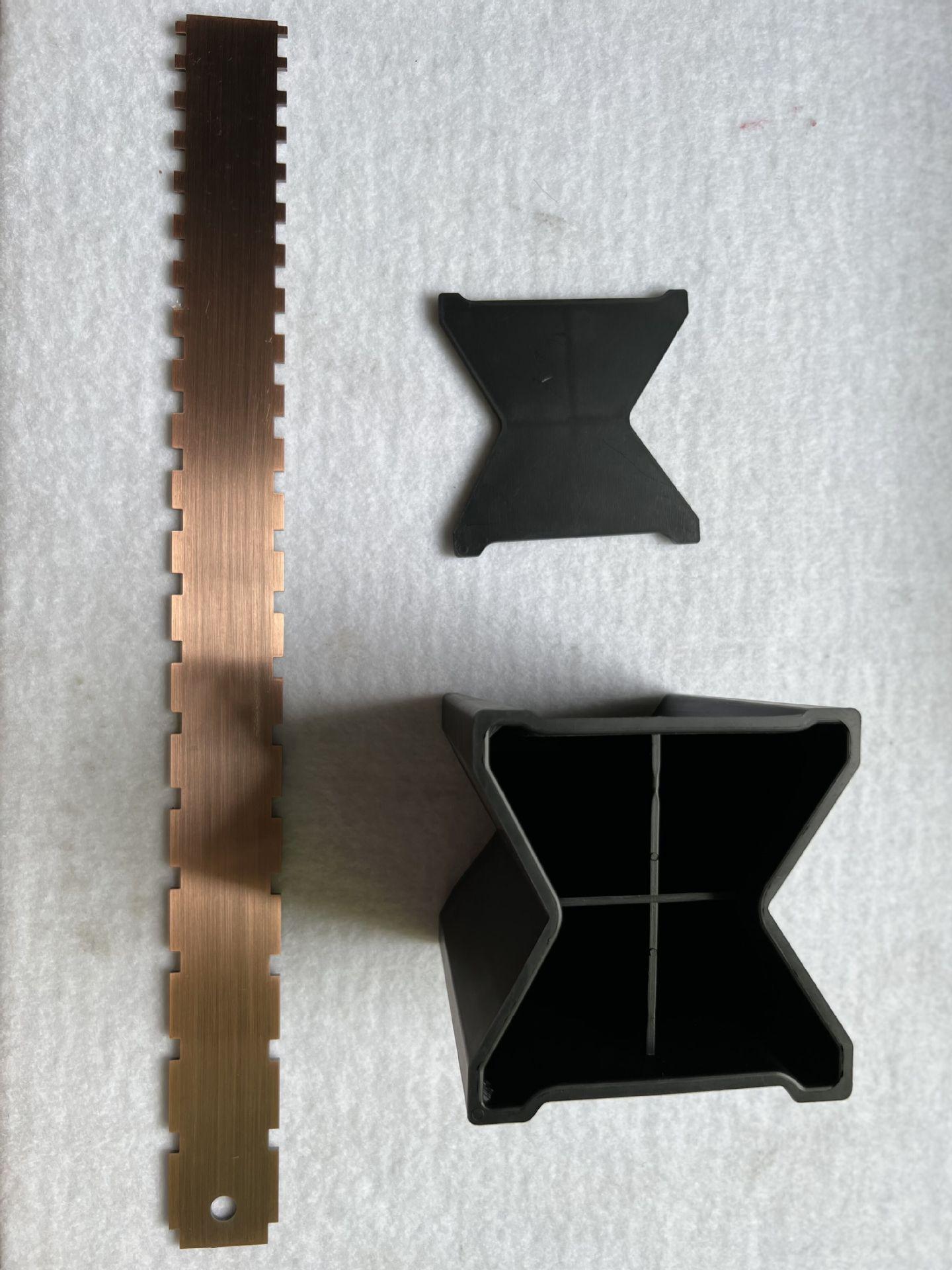 Bakelite Guitar/Bass Neck Rest & Notch Ruler Set - Repair Tools
Bakelite Guitar/Bass Neck Rest & Notch Ruler Set - Repair Tools
