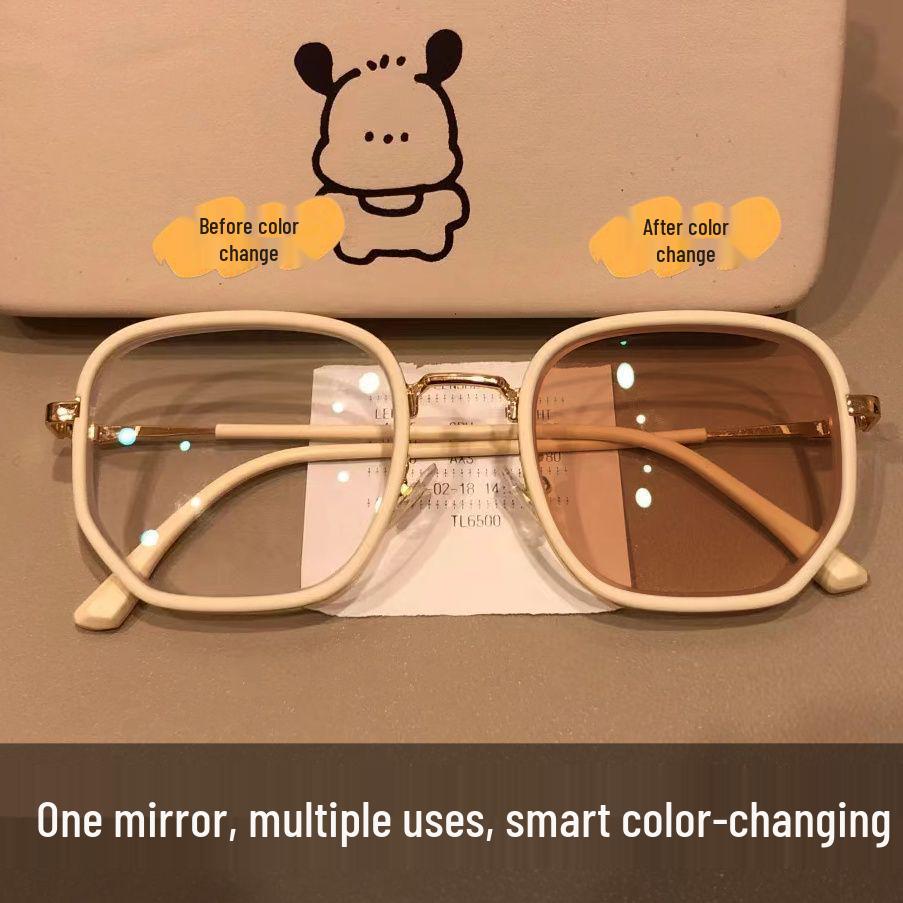 2024 Белые квадратные очки с меняющим цвет покрытием против синего света для крупных лиц, стройнящий дизайн, совместимы с линзами по рецепту Non-Color-Changing Anti-Blue Light
2024 Белые квадратные очки с меняющим цвет покрытием против синего света для крупных лиц, стройнящий дизайн, совместимы с линзами по рецепту Non-Color-Changing Anti-Blue Light