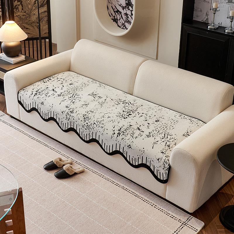 Кожаная подушка для дивана Новая осенняя универсальная на четыре сезона Цельная прямая Нескользящая подушка для сиденья Чехол для дивана 70*70cm