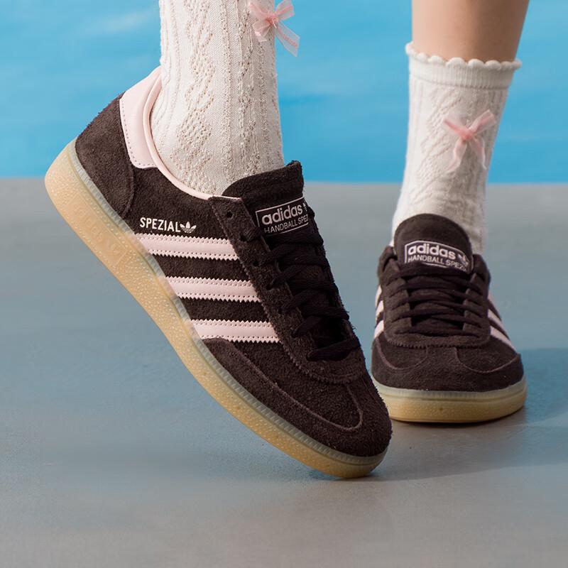 Adidas Women s Spezial Low-Top Skate Shoes 39
Adidas Women s Spezial Low-Top Skate Shoes 39