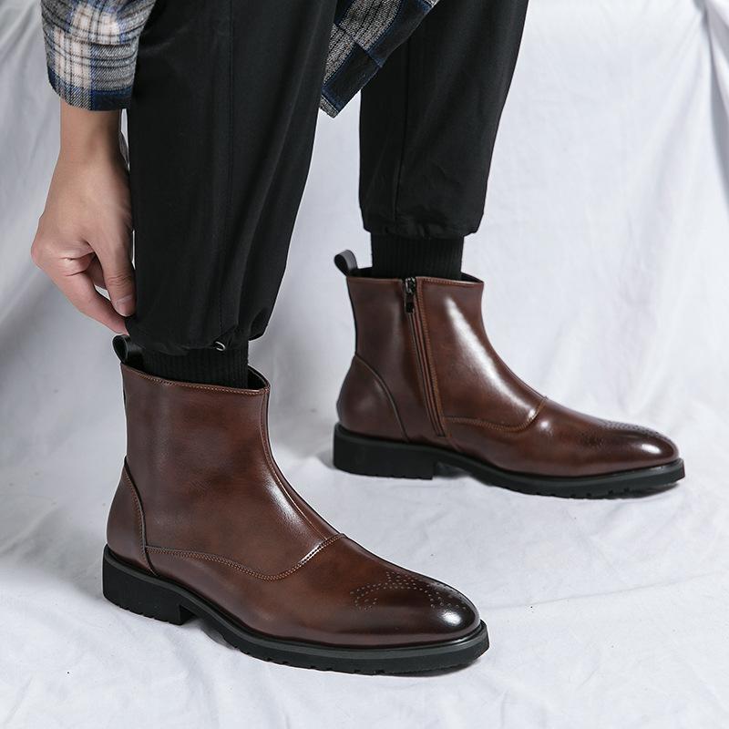 High-top pointed men s boots personalized polished side zipper Martin boots autumn and winter large size 4leather shoes 38
High-top pointed men s boots personalized polished side zipper Martin boots autumn and winter large size 4leather shoes 38