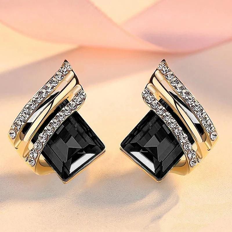 2026 Modern Black Stone Gold Color Stud Earrings for Women Chic Wedding Accessories New Fashion Female Zircon Drop Shipping
2026 Modern Black Stone Gold Color Stud Earrings for Women Chic Wedding Accessories New Fashion Female Zircon Drop Shipping